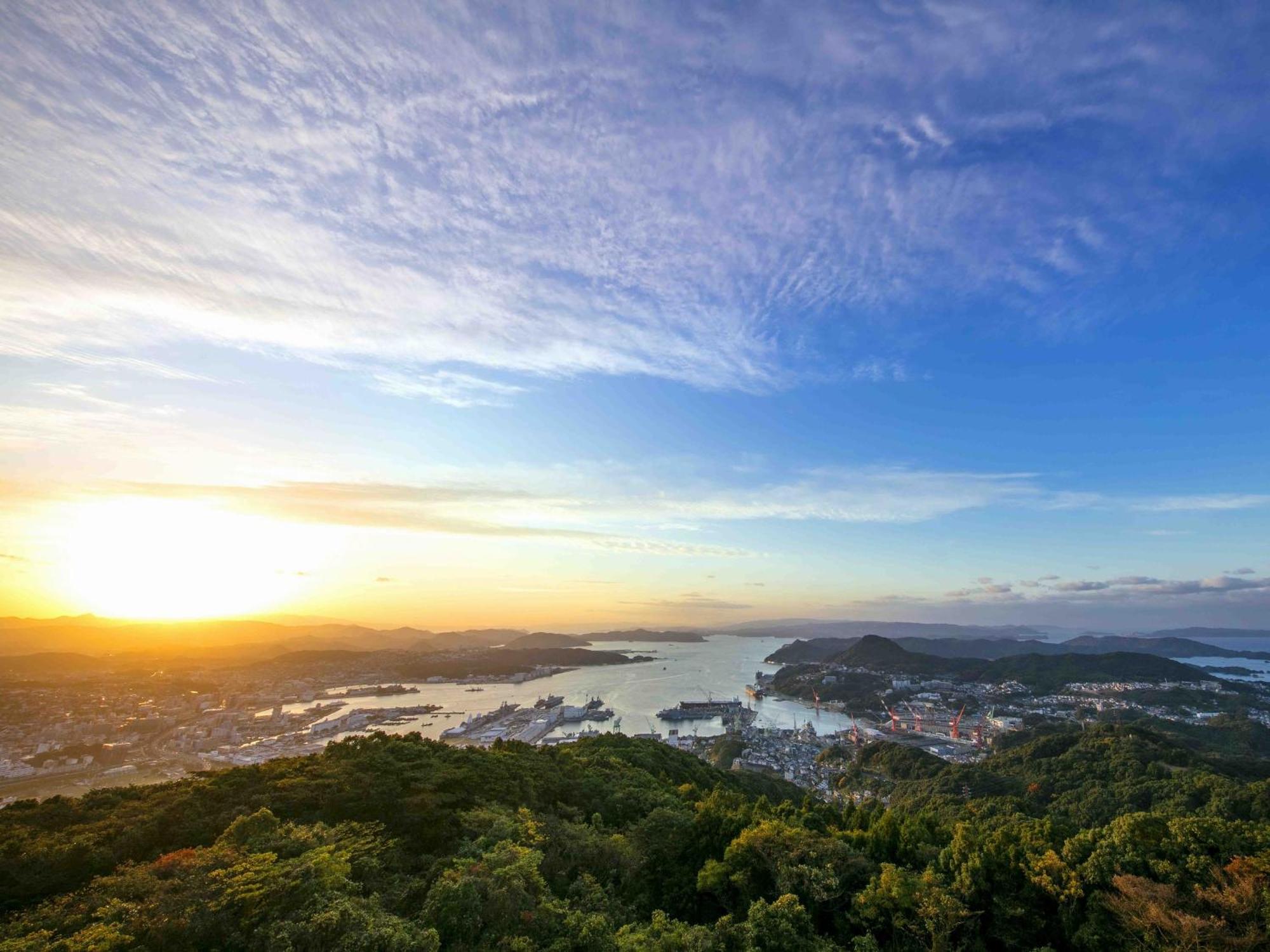 Yumihari-no-Oka Hotel Sasebo Luaran gambar